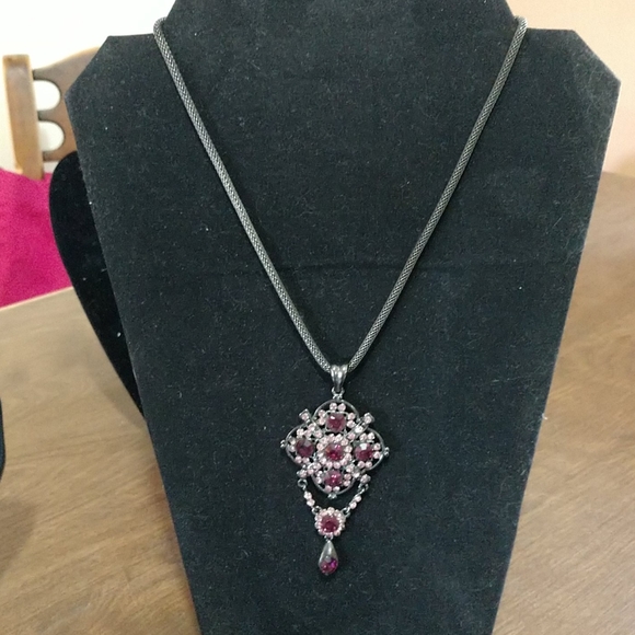 Necklace - Picture 2 of 2